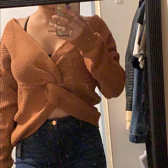 Sweater - Picture 3 of 3